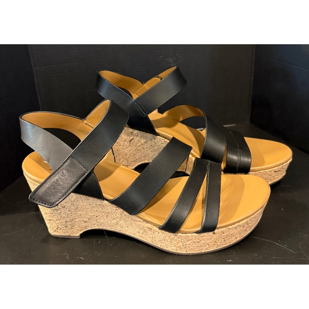 Naturalizer 6.5 M Cynthia Wedge Sandals Black Leather Cork Platform Straps NEW